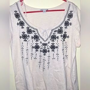 AMERICAN EAGLE TOP! SUPER CUTE!